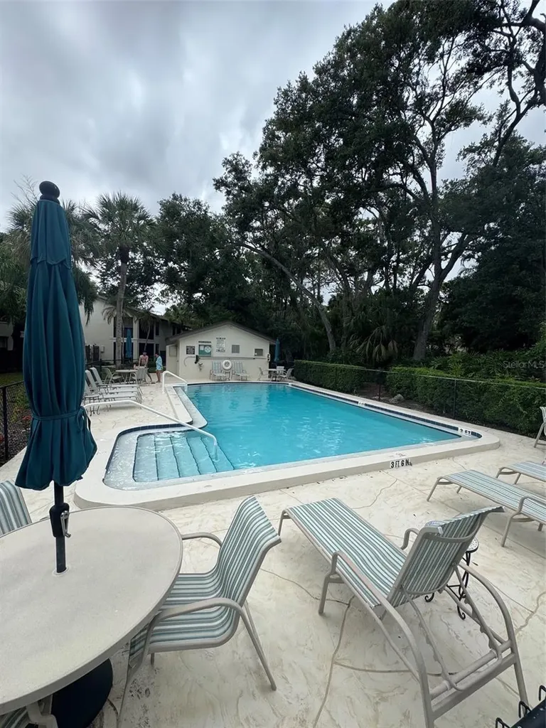 4859 Winslow Beacon Sarasota FL 34235