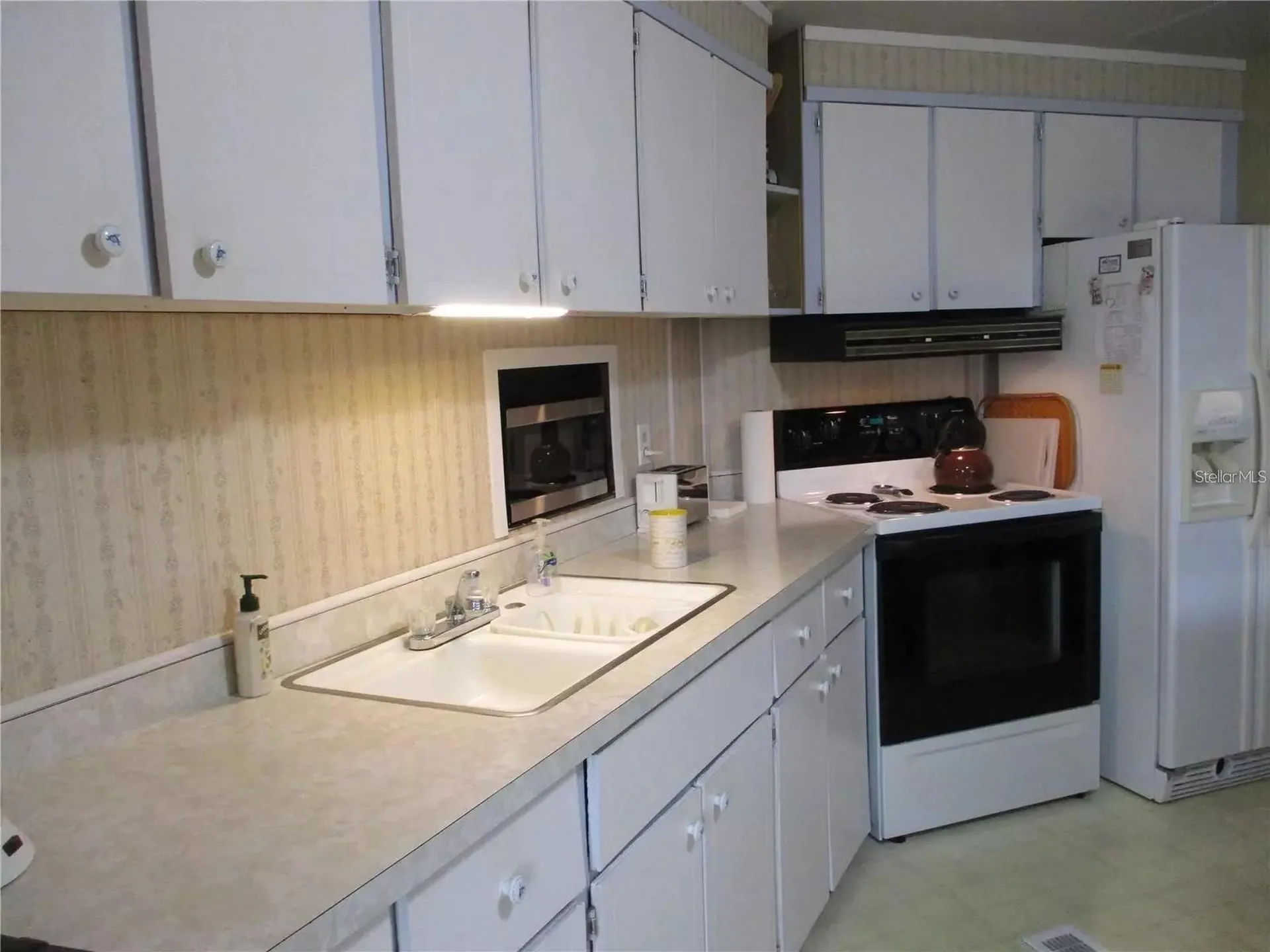 4024 Reggie Drive Holiday FL 34691
