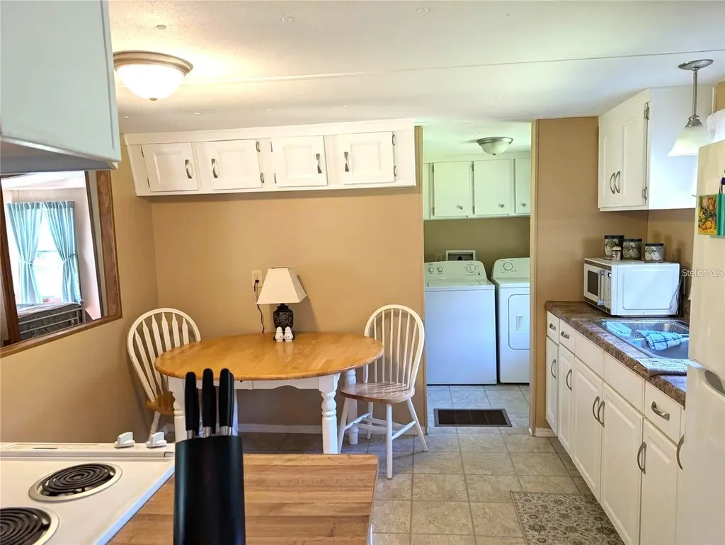 56314 Blue Creek Road Astor FL 32102