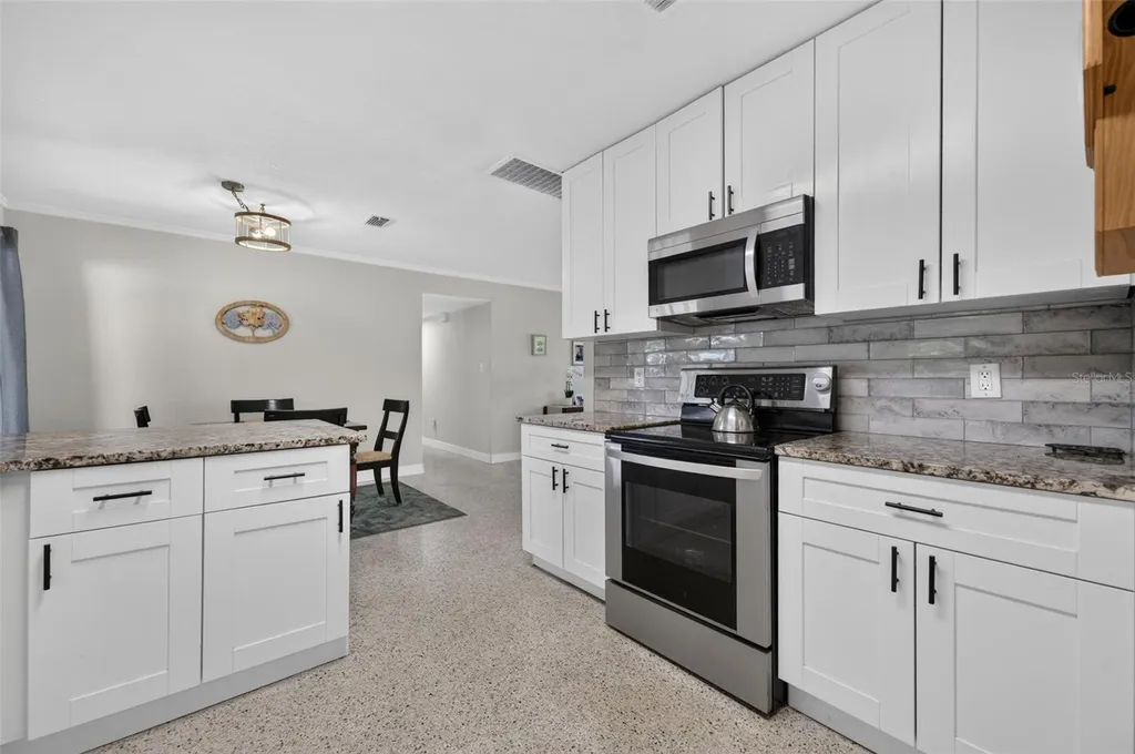 619 Marshall Street Altamonte Springs FL 32701