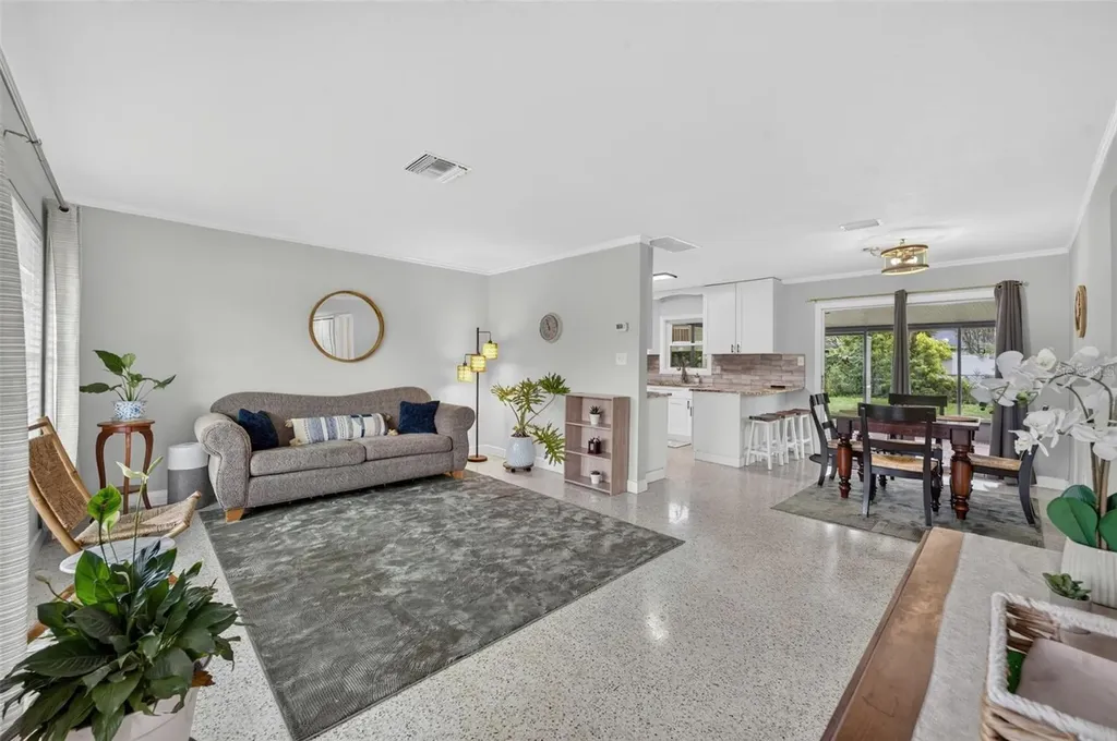 619 Marshall Street Altamonte Springs FL 32701