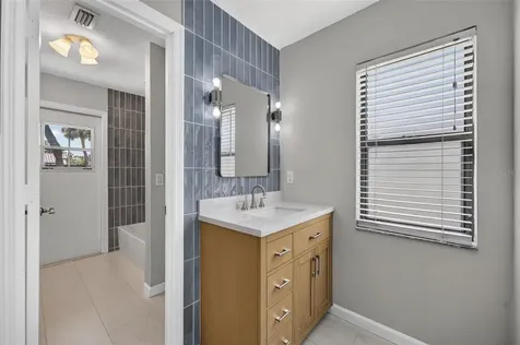 8052 S Cadiz Court Orlando FL 32836