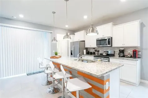 7243 Oakmoss Loop Davenport FL 33837