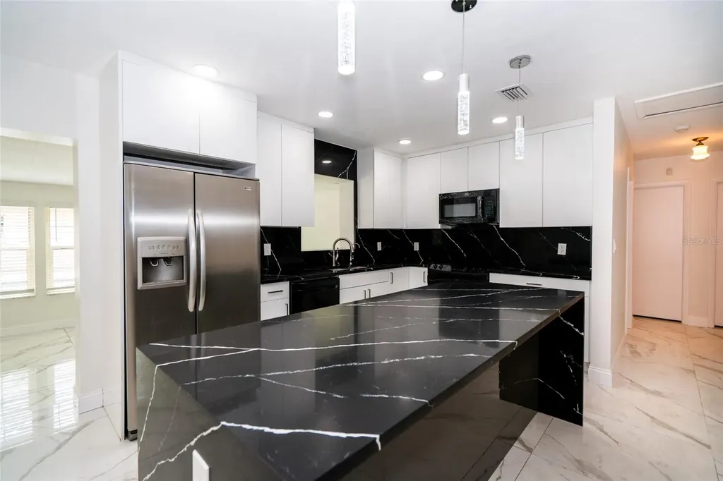 9241 N 52nd Street Tampa FL 33617