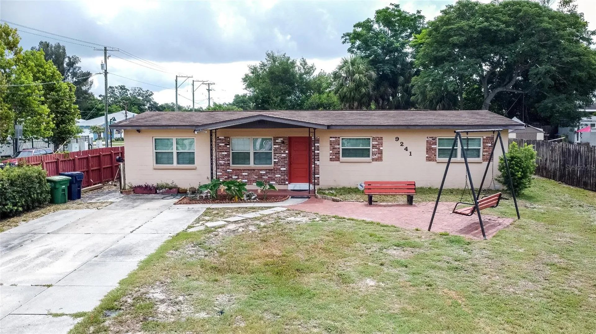 9241 N 52nd Street Tampa FL 33617