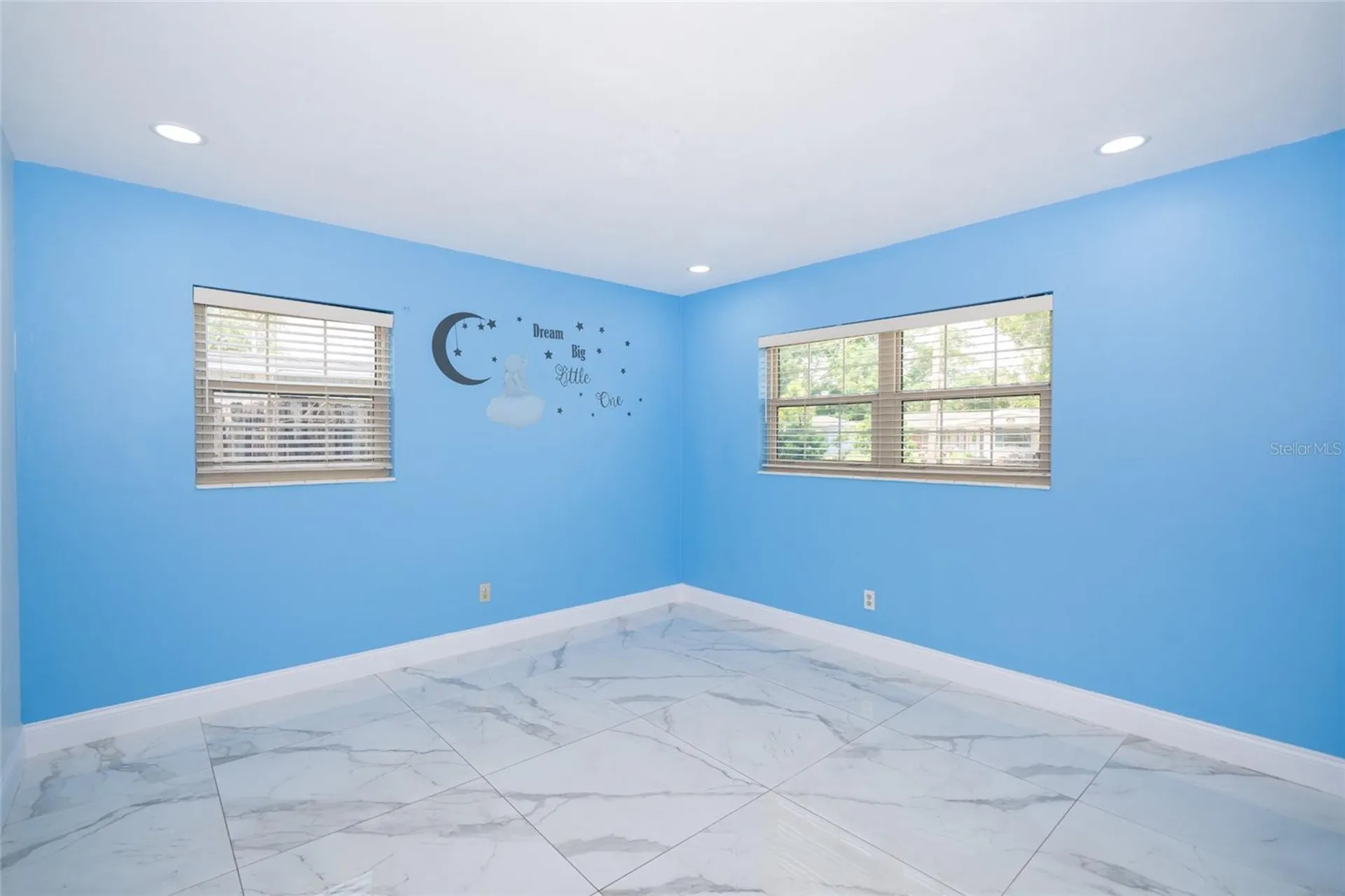 9241 N 52nd Street Tampa FL 33617