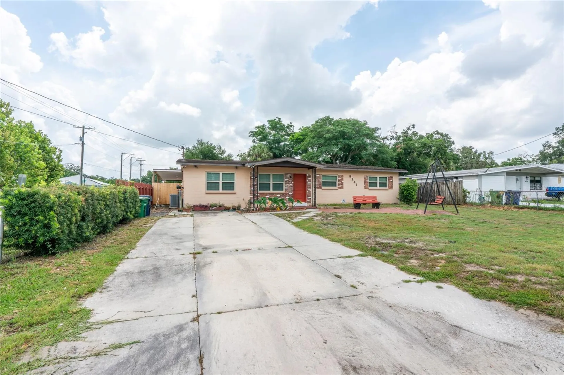 9241 N 52nd Street Tampa FL 33617