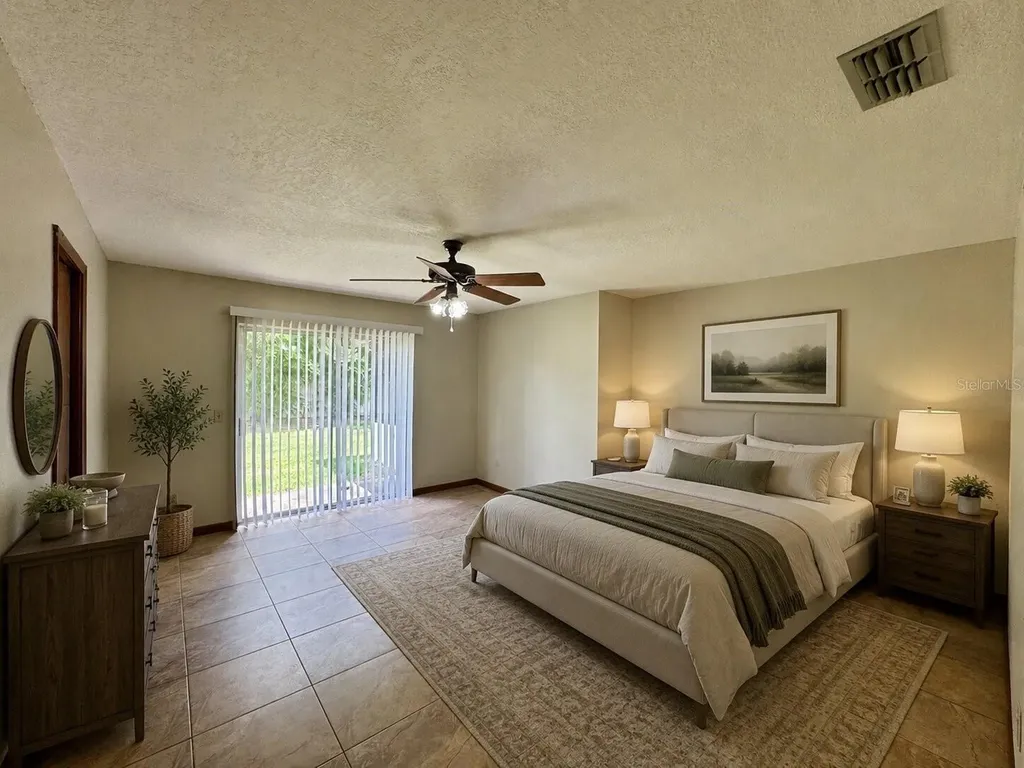 9218 Everwood Street Orlando FL 32825