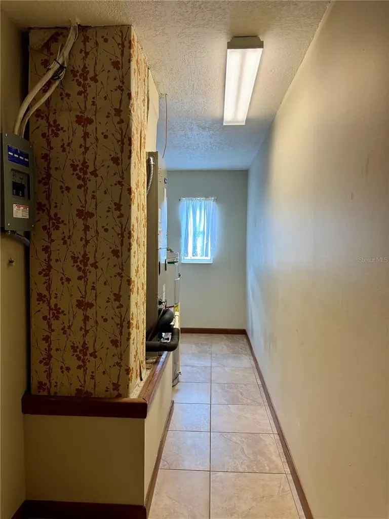 9218 Everwood Street Orlando FL 32825