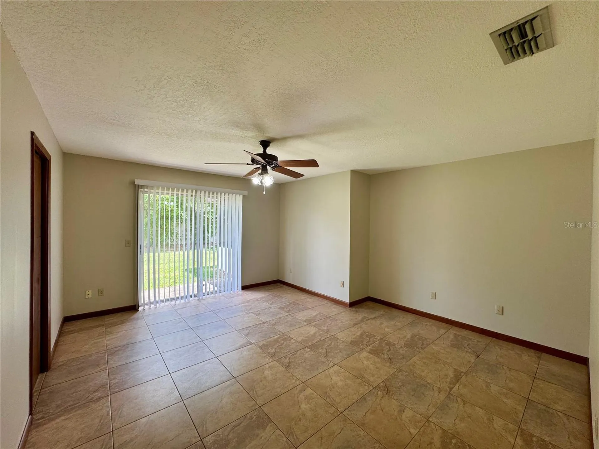 9218 Everwood Street Orlando FL 32825