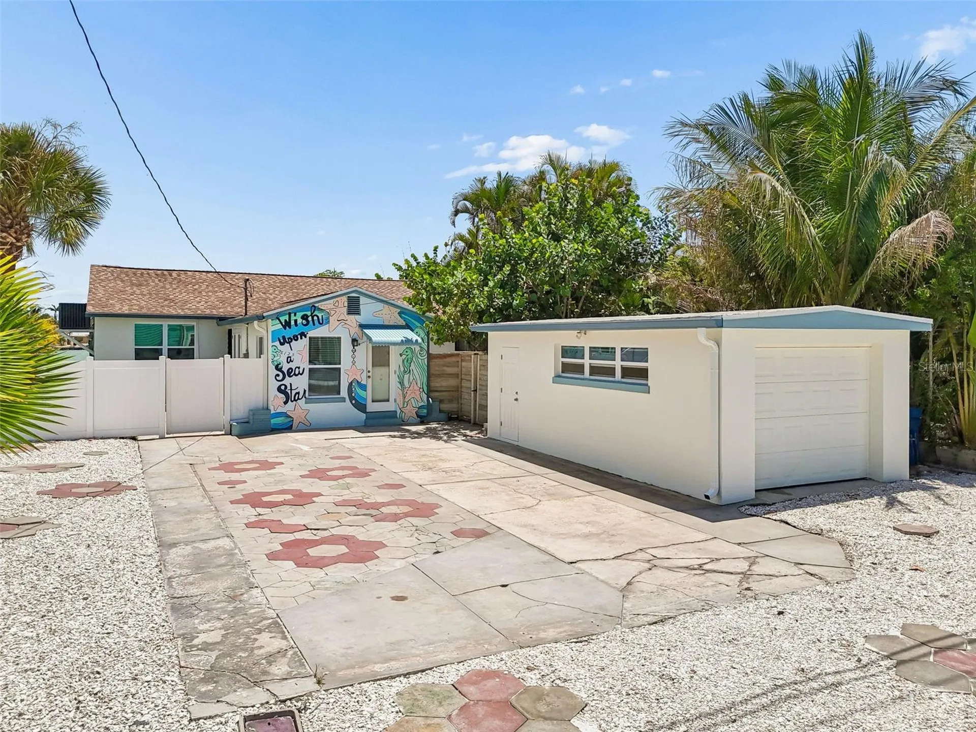 8125 Bayshore Drive Treasure Island FL 33706