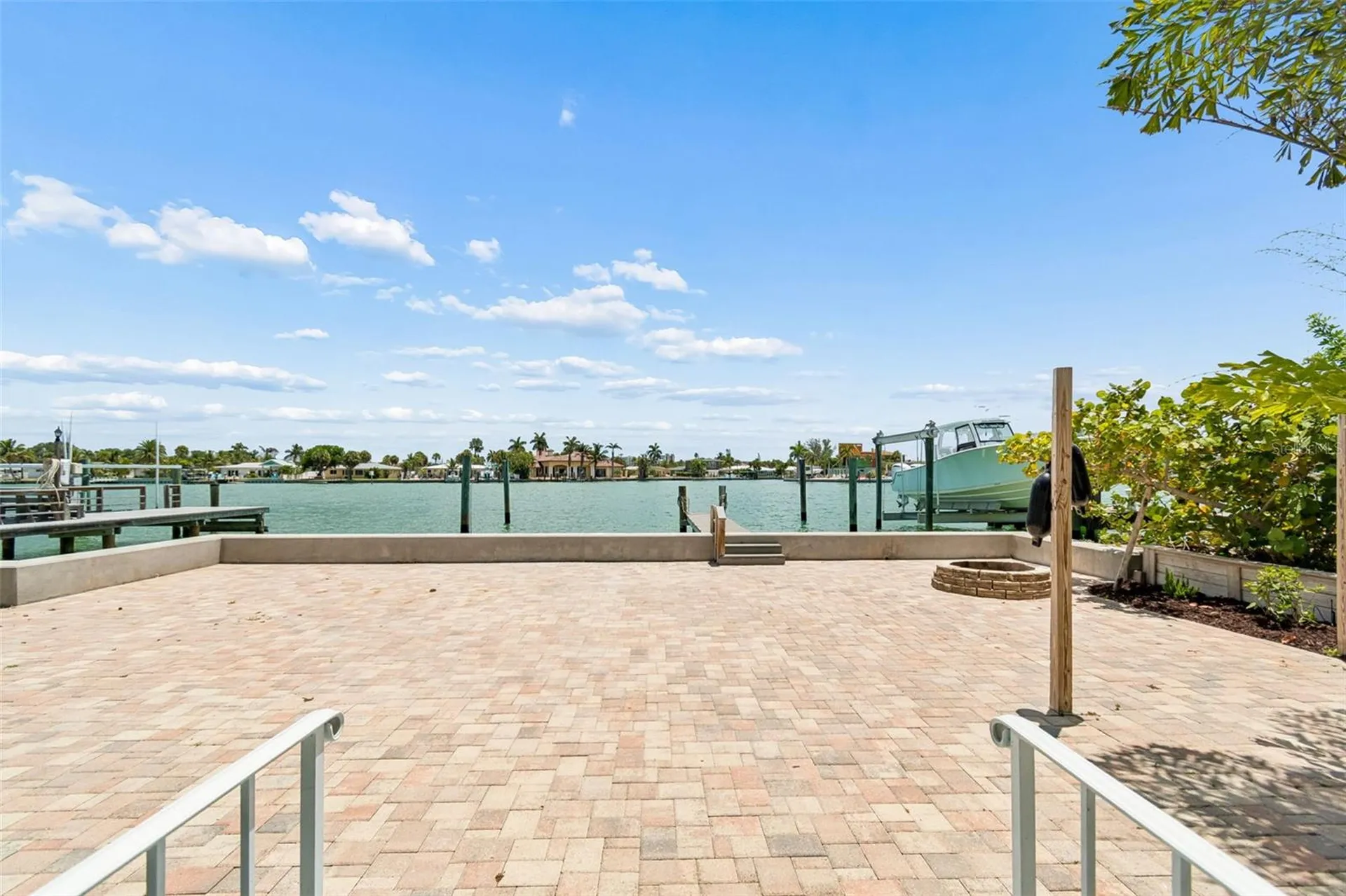 8125 Bayshore Drive Treasure Island FL 33706