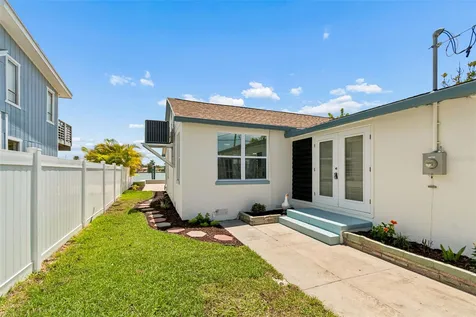 8125 Bayshore Drive Treasure Island FL 33706