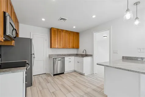 8125 Bayshore Drive Treasure Island FL 33706