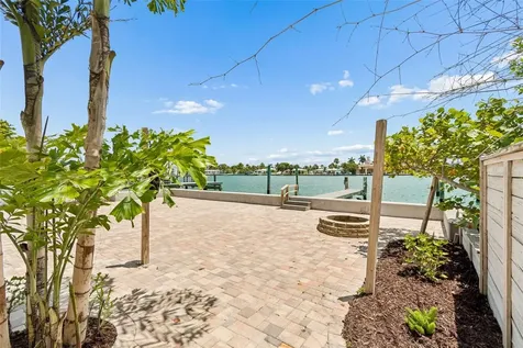 8125 Bayshore Drive Treasure Island FL 33706