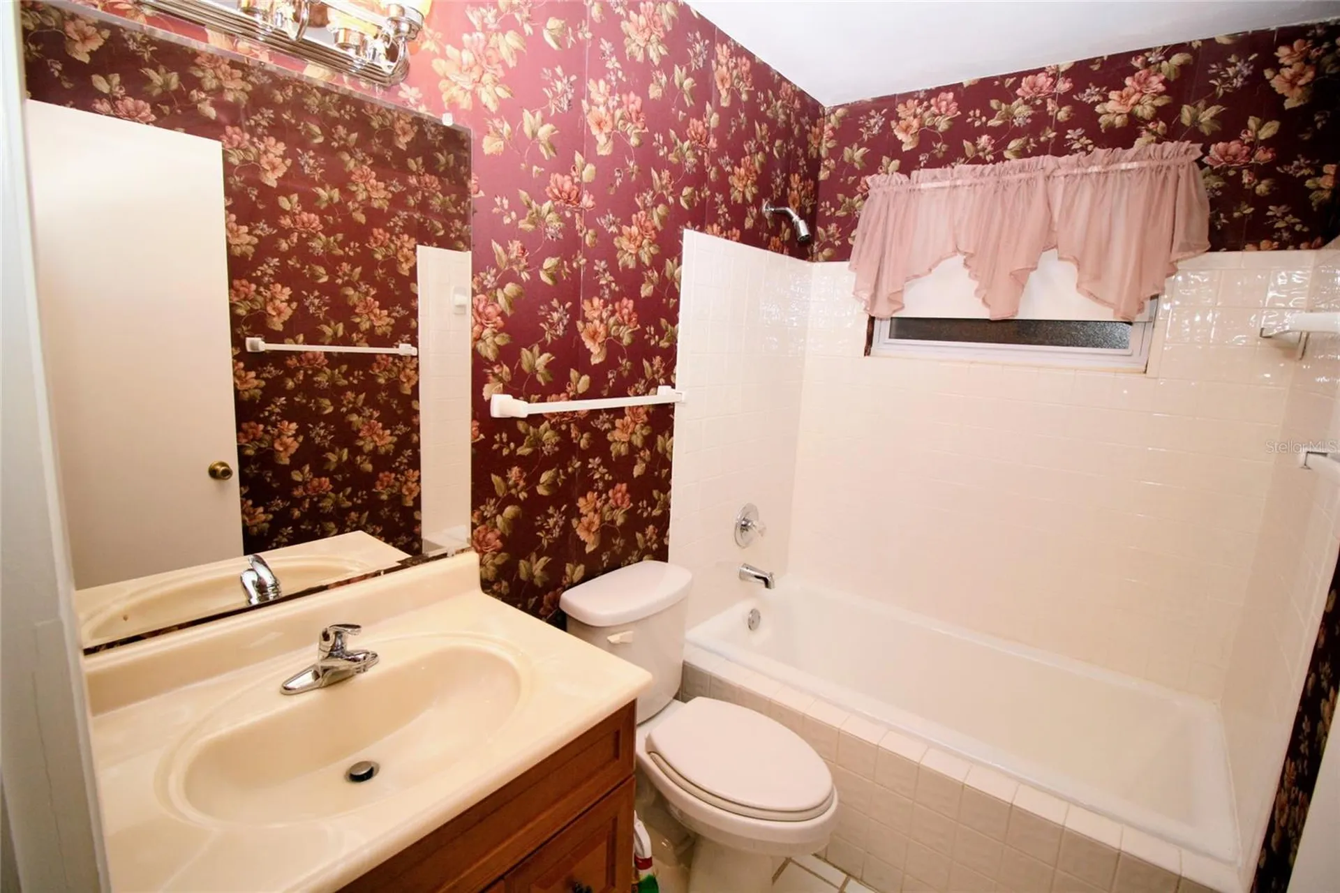 1033 Glenham Drive NE Palm Bay FL 32905