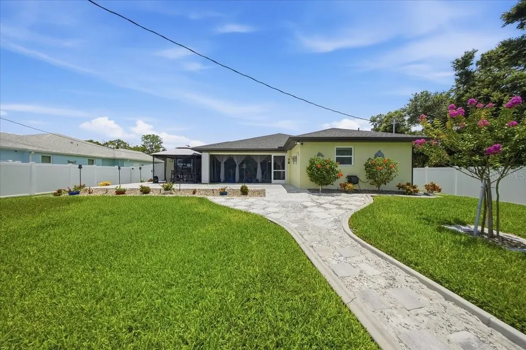 17432 Shirley Avenue Port Charlotte FL 33948