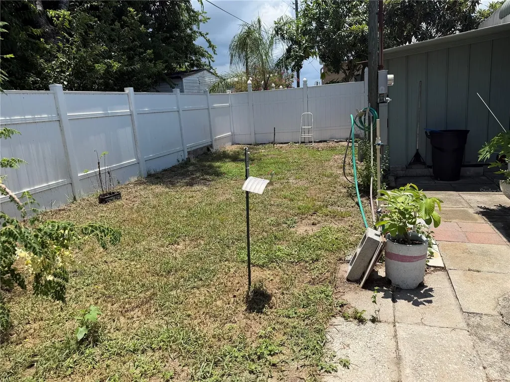 2044 Hoyle Drive Holiday FL 34691