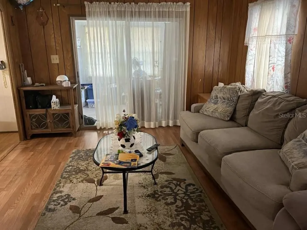 2044 Hoyle Drive Holiday FL 34691