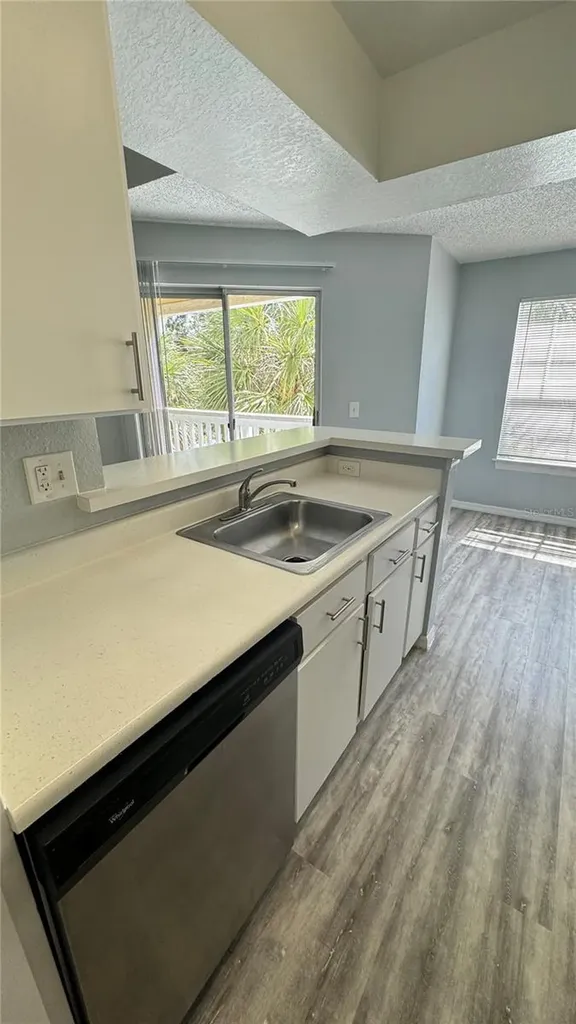 1037 S Hiawassee Road Orlando FL 32835