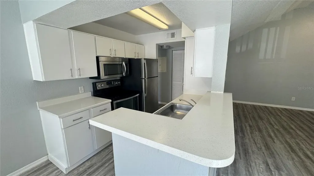 1037 S Hiawassee Road Orlando FL 32835