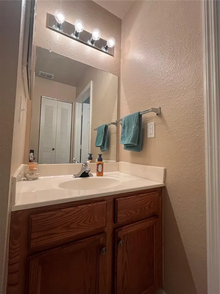 2610 Lodi Circle Kissimmee FL 34746