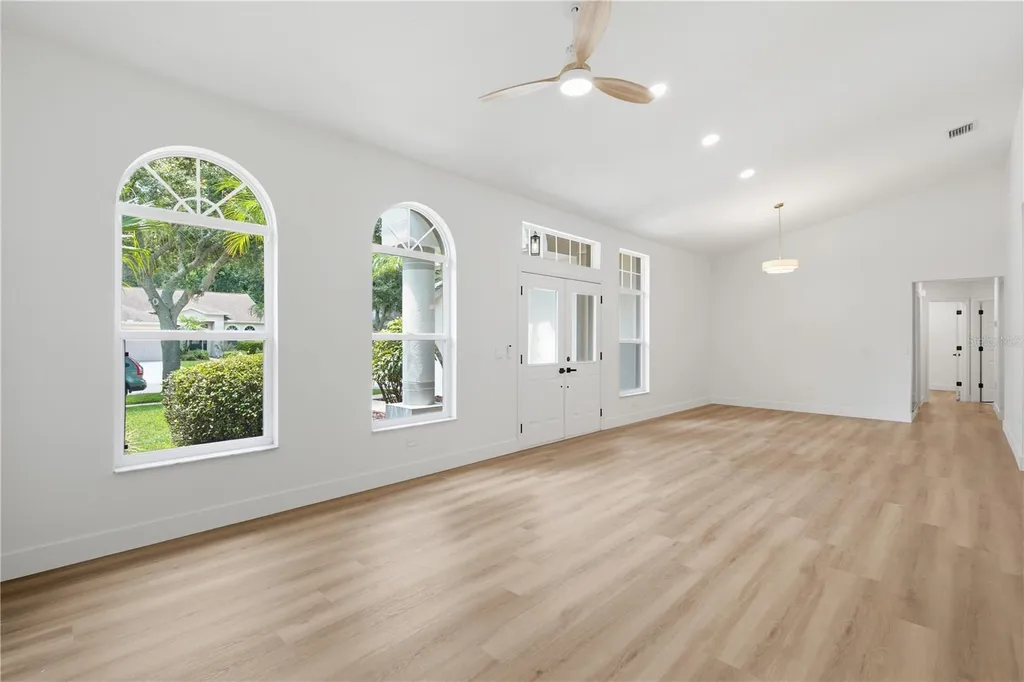 10226 Timberland Point Drive Tampa FL 33647