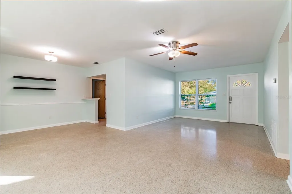 677 Oakwood Drive Dunedin FL 34698