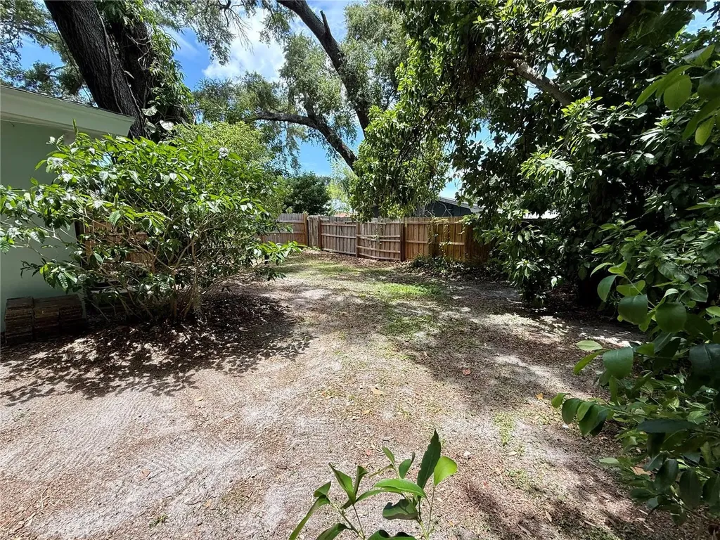 677 Oakwood Drive Dunedin FL 34698
