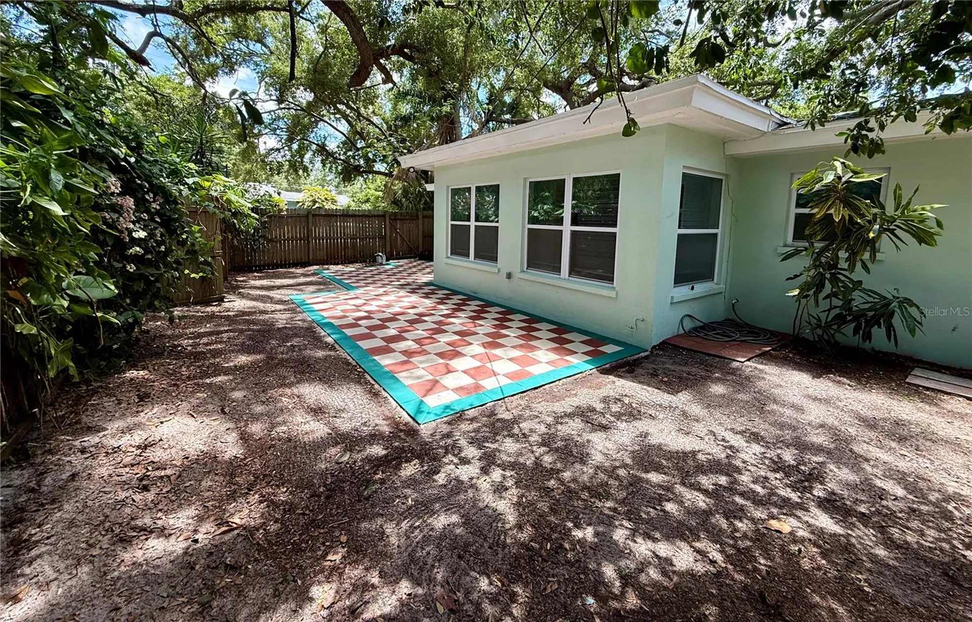 677 Oakwood Drive Dunedin FL 34698