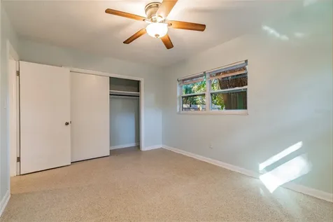 677 Oakwood Drive Dunedin FL 34698
