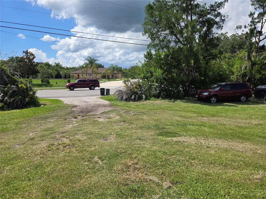 1981 N County Road 426 Oviedo FL 32765