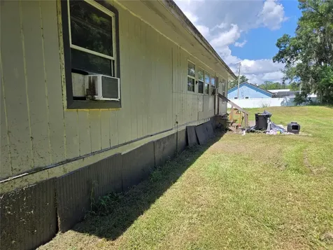 1981 N County Road 426 Oviedo FL 32765