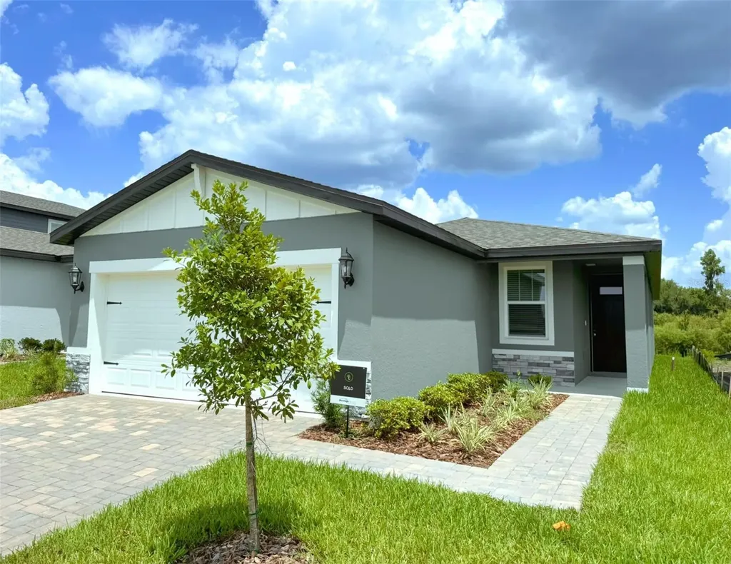 1461 Brekey Way Zephyrhills FL 33541