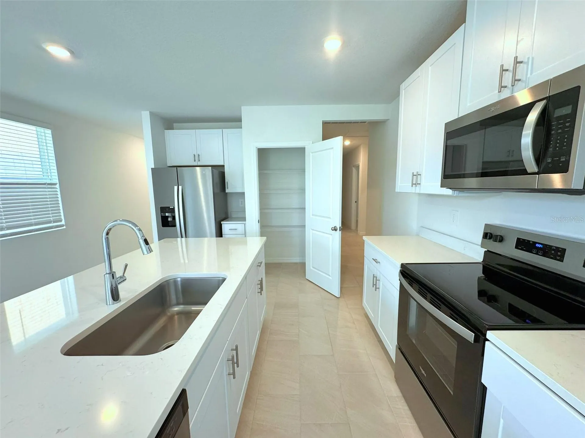 1461 Brekey Way Zephyrhills FL 33541