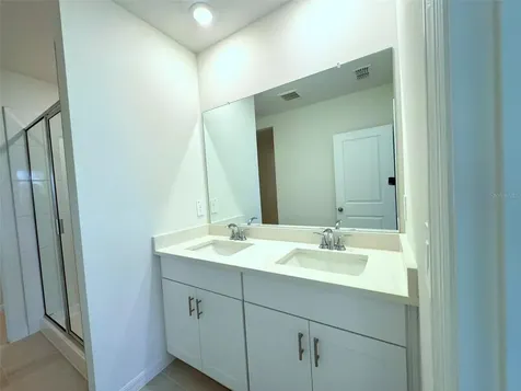 1461 Brekey Way Zephyrhills FL 33541