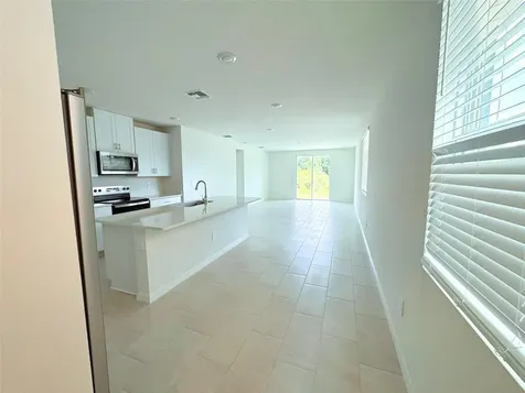 1461 Brekey Way Zephyrhills FL 33541