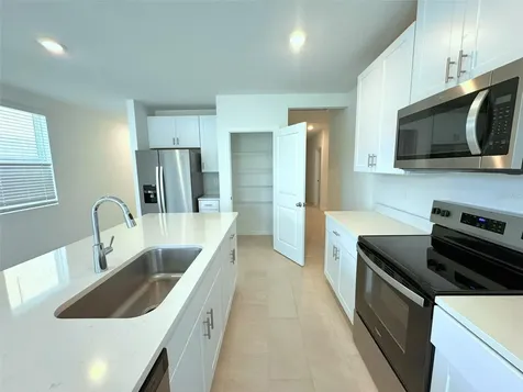 1461 Brekey Way Zephyrhills FL 33541