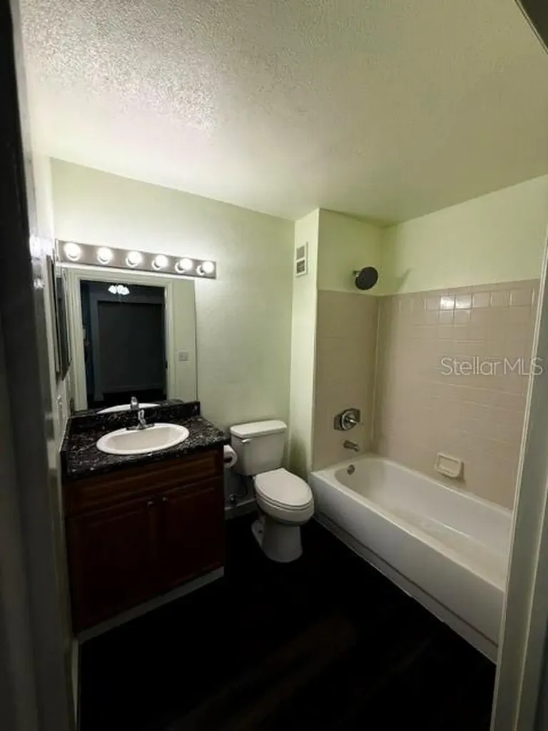 3705 SW 27th Street Gainesville FL 32608
