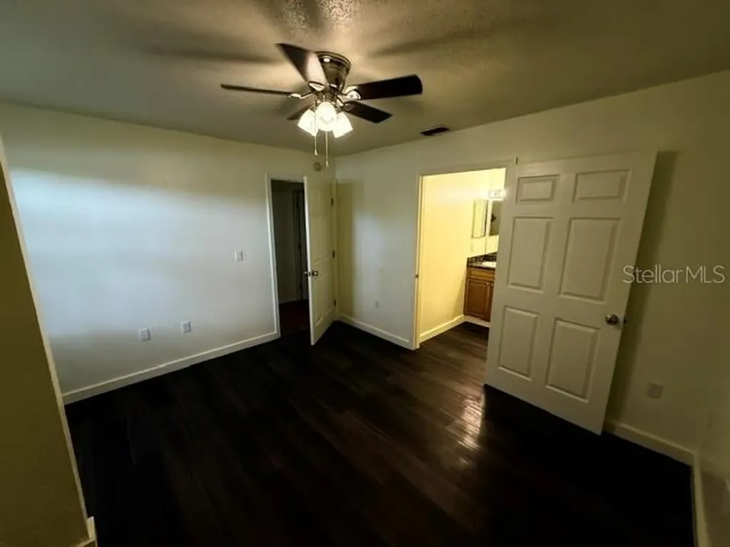 3705 SW 27th Street Gainesville FL 32608