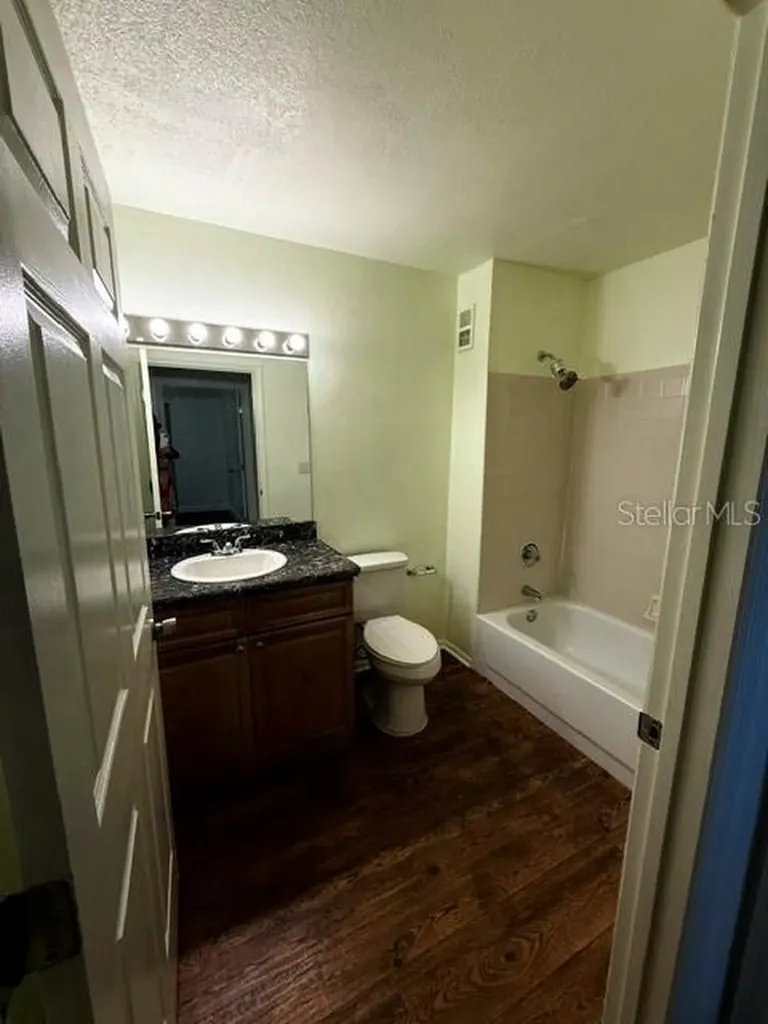 3705 SW 27th Street Gainesville FL 32608