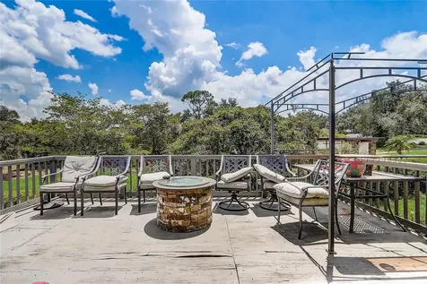 32 Nottingham Way Haines City FL 33844