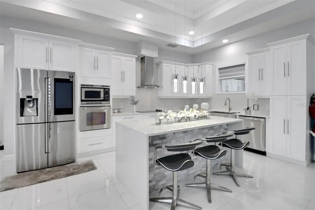 2394 45th Avenue NE Naples FL 34120