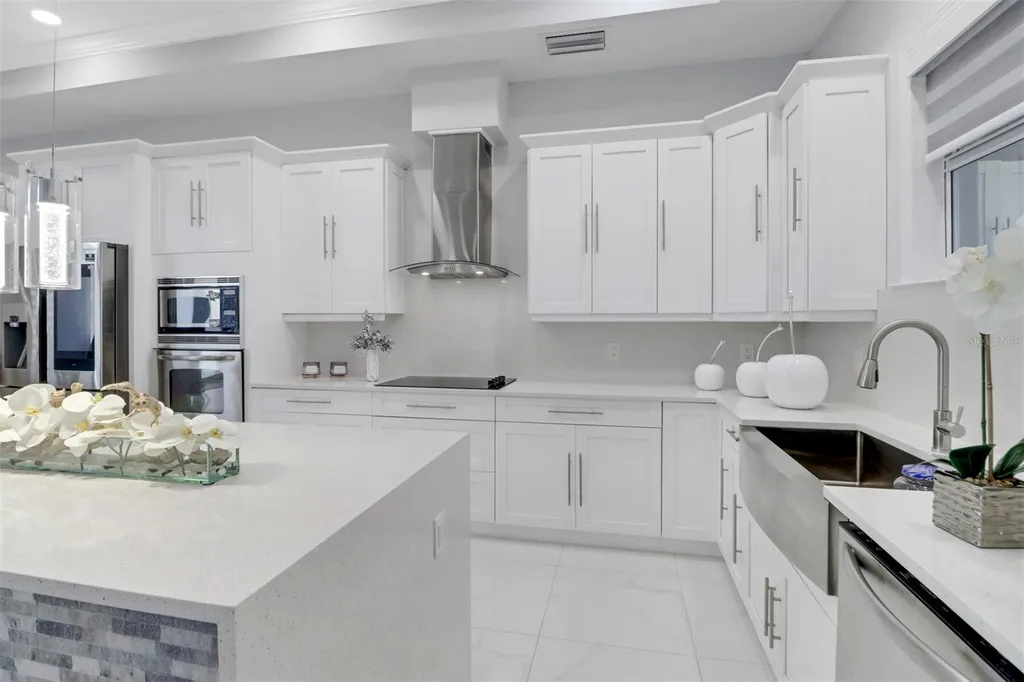 2394 45th Avenue NE Naples FL 34120
