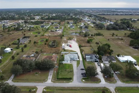 2394 45th Avenue NE Naples FL 34120
