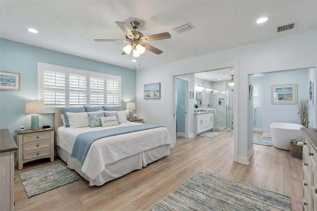 306 SE 256 Street Suwannee FL 32692