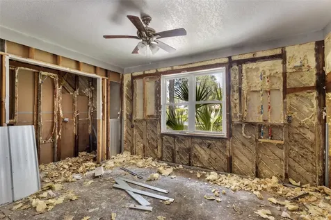 306 SE 256 Street Suwannee FL 32692