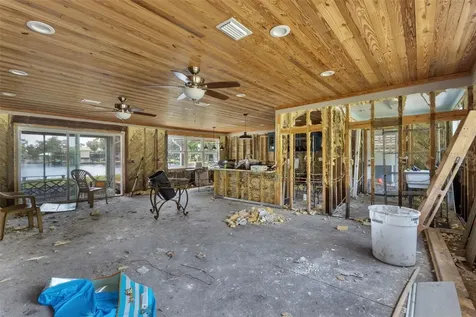 306 SE 256 Street Suwannee FL 32692