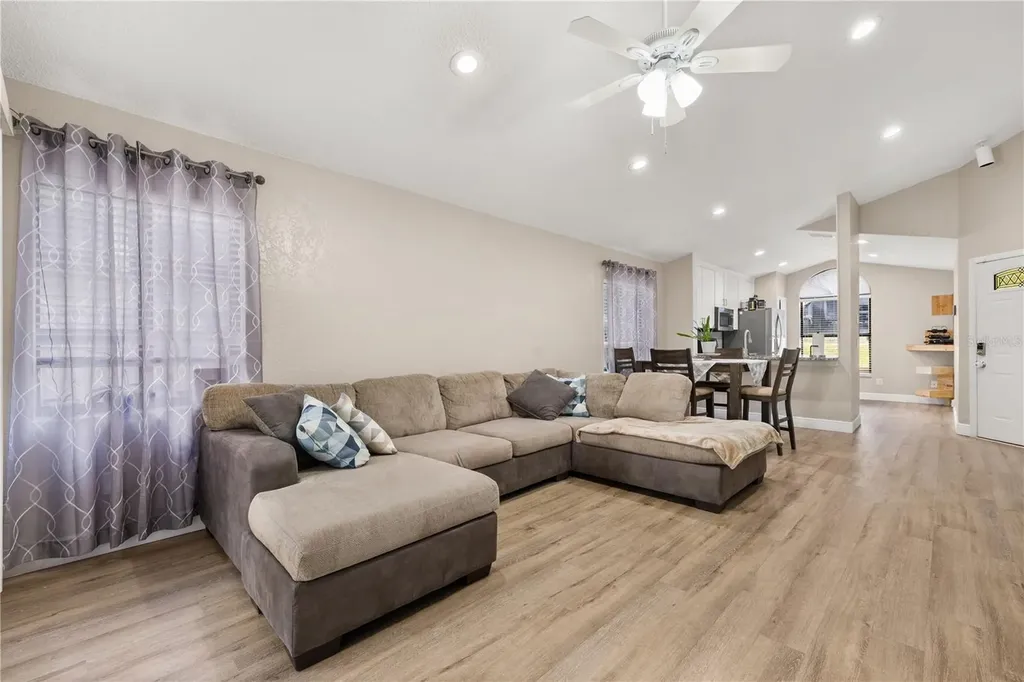6613 Chantry Street Orlando FL 32835