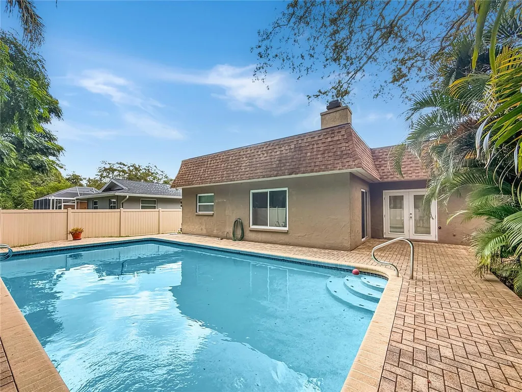 1011 Winding Oaks Drive Palm Harbor FL 34683